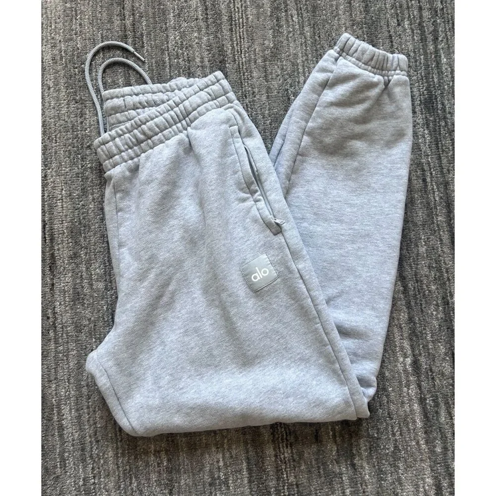 Alo Yoga Cuffed Renown Heavyweight Sweatpant (XS unisex)